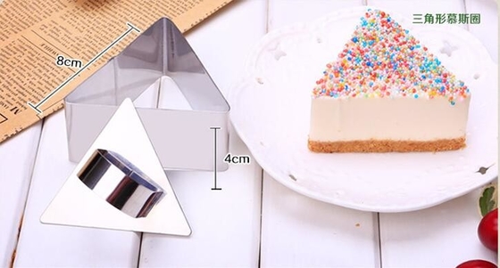 RK Bakeware Cina Foodservice NSF Triangolo Mousse Cake Ring Acciaio inossidabile Ring Mold Cut Biscotti Cake Bakeware Mold